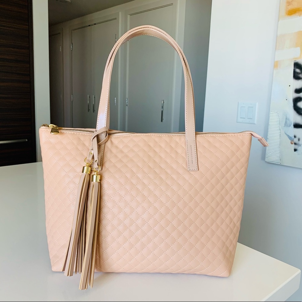 Corello Large Quilted Leather Tote, Beige - Similar to JLO’s per picture!!
